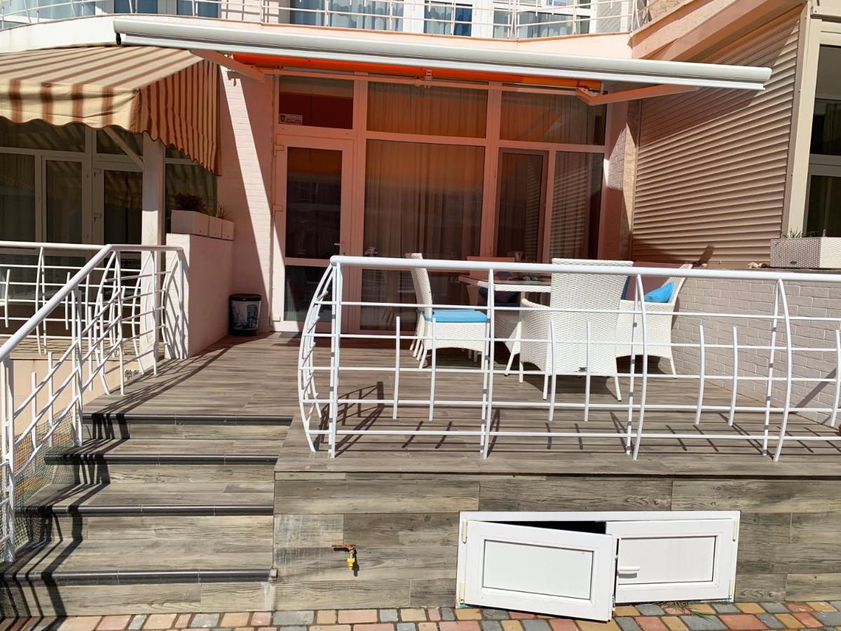 Апартаменты Золотой Бугаз Karolino-Buhaz Exterior foto